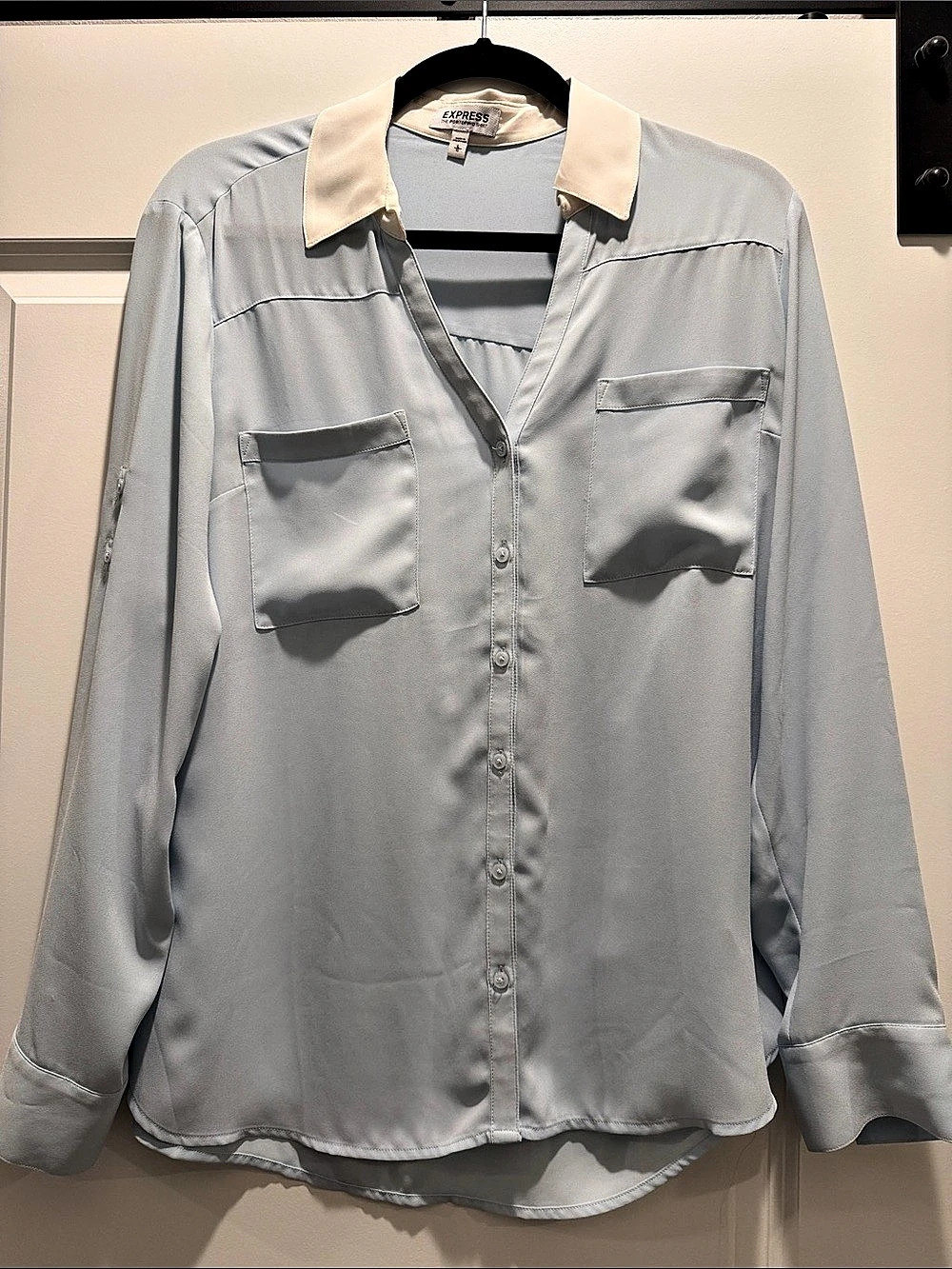 Express The Portofino Shirt Button Down in Blue & White Size Large